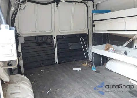 2015 Chevrolet Express 2500 Work Van z USA, uszkodzony, nr VIN 1GCWGFCF4F1151502